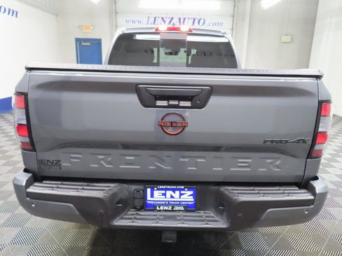Used 2023 Nissan Frontier PRO-4X image 33