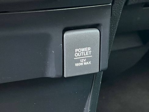 Used 2023 Honda Odyssey Sport image 32