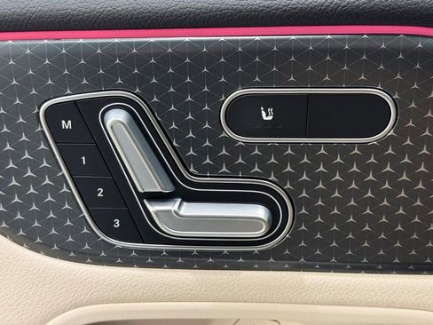 Certified 2024 Mercedes-Benz GLB 250 4MATIC image 13