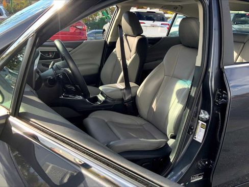 Used 2021 Subaru Legacy Limited image 7