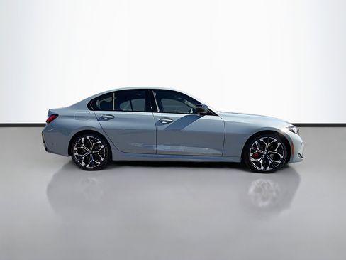 New 2026 BMW 330i Sedan w/ M Sport Package image 2