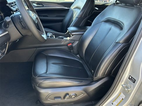 Used 2024 Jeep Grand Cherokee Limited 4xe image 13