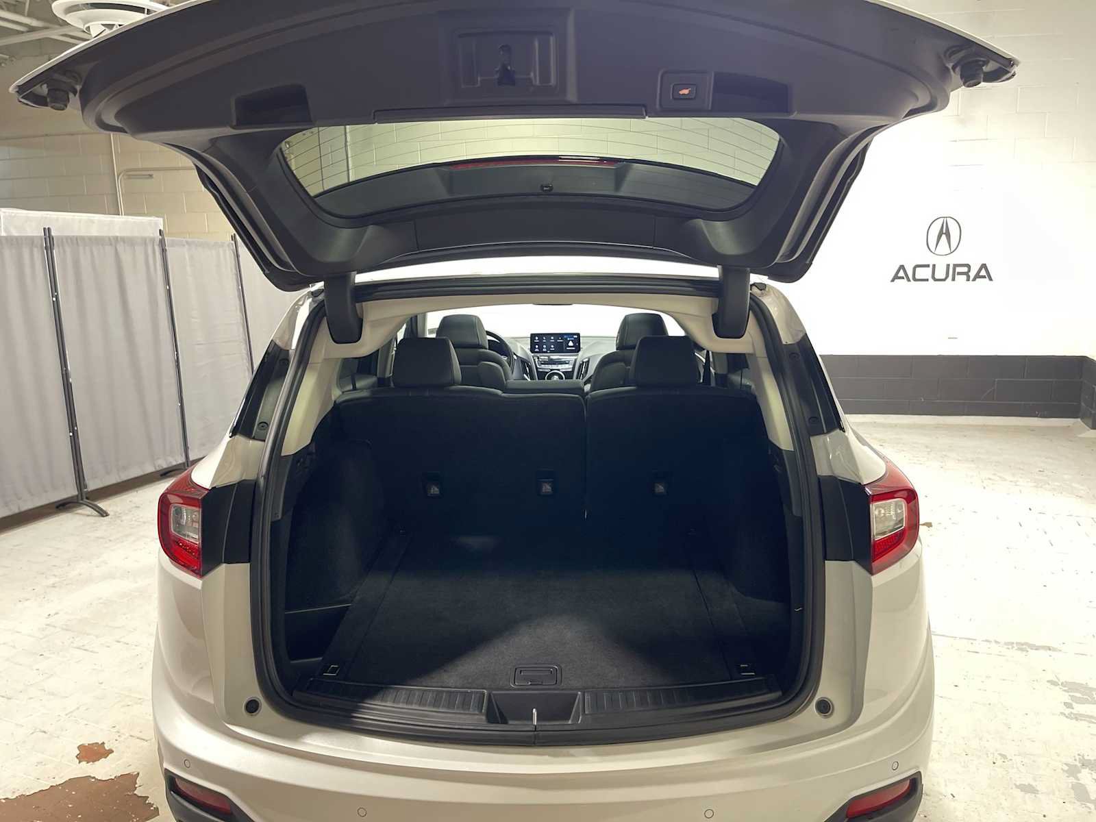 Certified 2024 Acura RDX w/ Technology Package AWD/4WD image 19