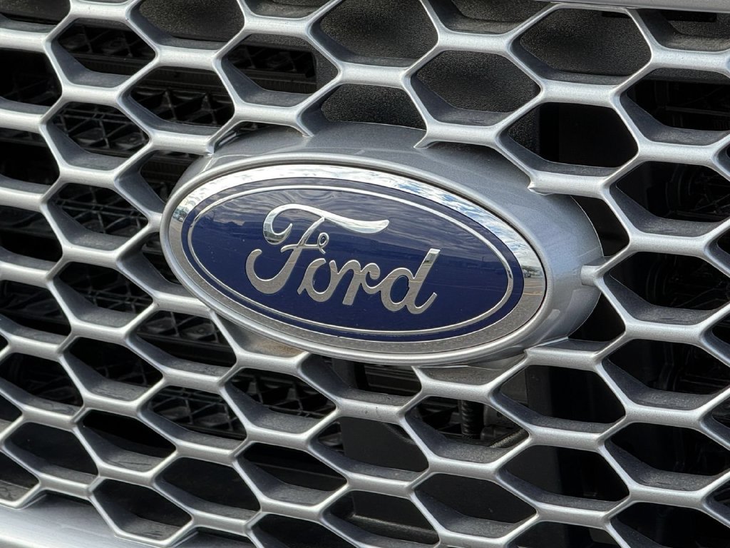 Used 2024 Ford Edge SEL w/ Convenience Package AWD/4WD image 9