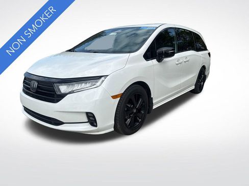 Certified 2023 Honda Odyssey Sport image 8
