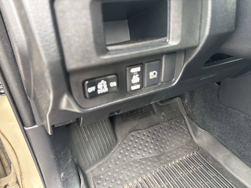 Certified 2019 Toyota Tacoma Limited AWD/4WD image 13