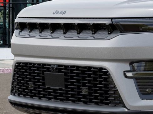 New 2026 Jeep Grand Wagoneer L Limited image 11