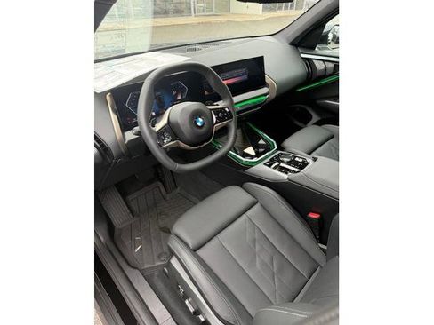 Certified 2025 BMW X3 xDrive30i w/ Premium Package image 6