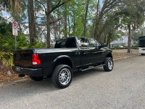 Used 2018 RAM 2500 Big Horn w/ Sport Appearance Group image 3