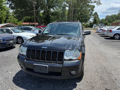 Used 2008 Jeep Grand Cherokee Laredo AWD/4WD image 3