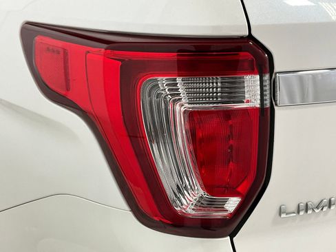 Used 2019 Ford Explorer Limited FWD image 29