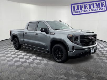 New 2026 GMC Sierra 1500 Elevation w/ Elevation Premium Package
