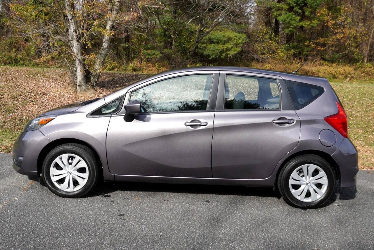 Used 2018 Nissan Versa Note S FWD image 4