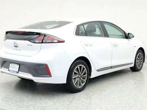 Used 2020 Hyundai Ioniq Limited image 5