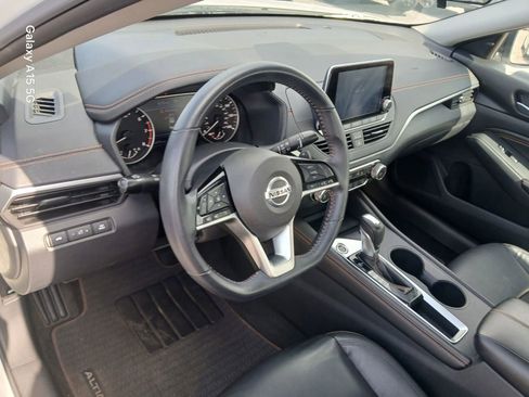 Used 2021 Nissan Altima 2.5 SR FWD image 7