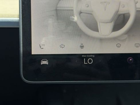 Used 2023 Tesla Model Y Long Range AWD/4WD image 20