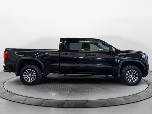 Used 2023 GMC Sierra 1500 AT4 w/ Technology Package image 2