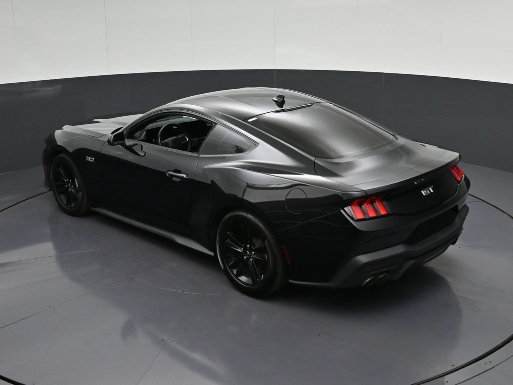 Used 2024 Ford Mustang GT RWD image 15