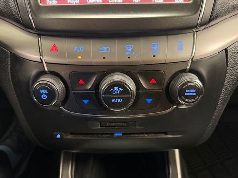 Used 2017 Dodge Journey Crossroad AWD/4WD image 29