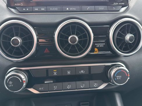 Used 2025 Nissan Sentra S image 18