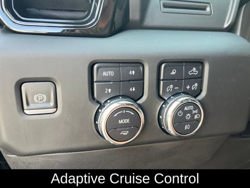 Used 2023 GMC Sierra 1500 AT4 w/ AT4 Preferred Package AWD/4WD image 15