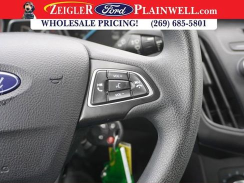 Used 2017 Ford Focus SE image 21