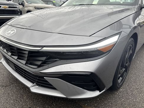 New 2026 Hyundai Elantra SEL Sport Premium image 10