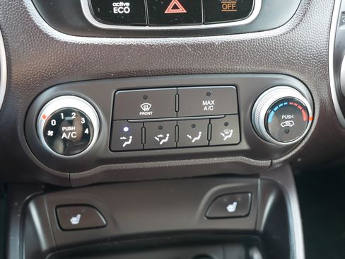 Used 2013 Hyundai Tucson GLS AWD/4WD image 23