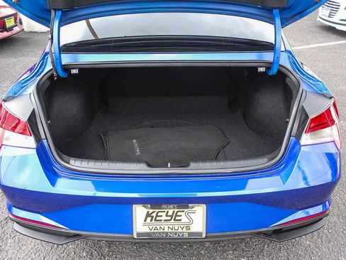 Used 2023 Hyundai Elantra Blue w/ Cargo Package image 34