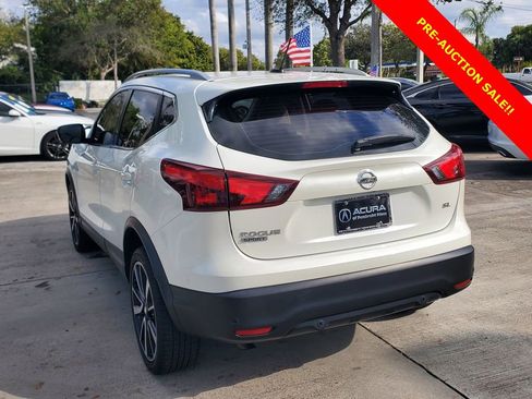 Used 2019 Nissan Rogue Sport SL w/ Premium Package image 5