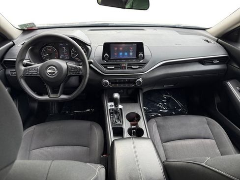 Used 2023 Nissan Altima 2.5 S FWD image 13