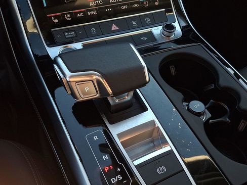 Used 2025 Audi Q7 2.0T Premium Plus w/ Premium Plus Package image 15