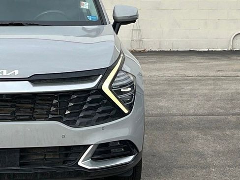 Used 2023 Kia Sportage SX image 17