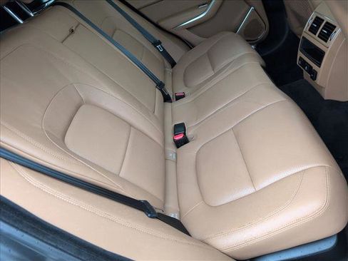 Used 2022 Jaguar F-PACE S image 21