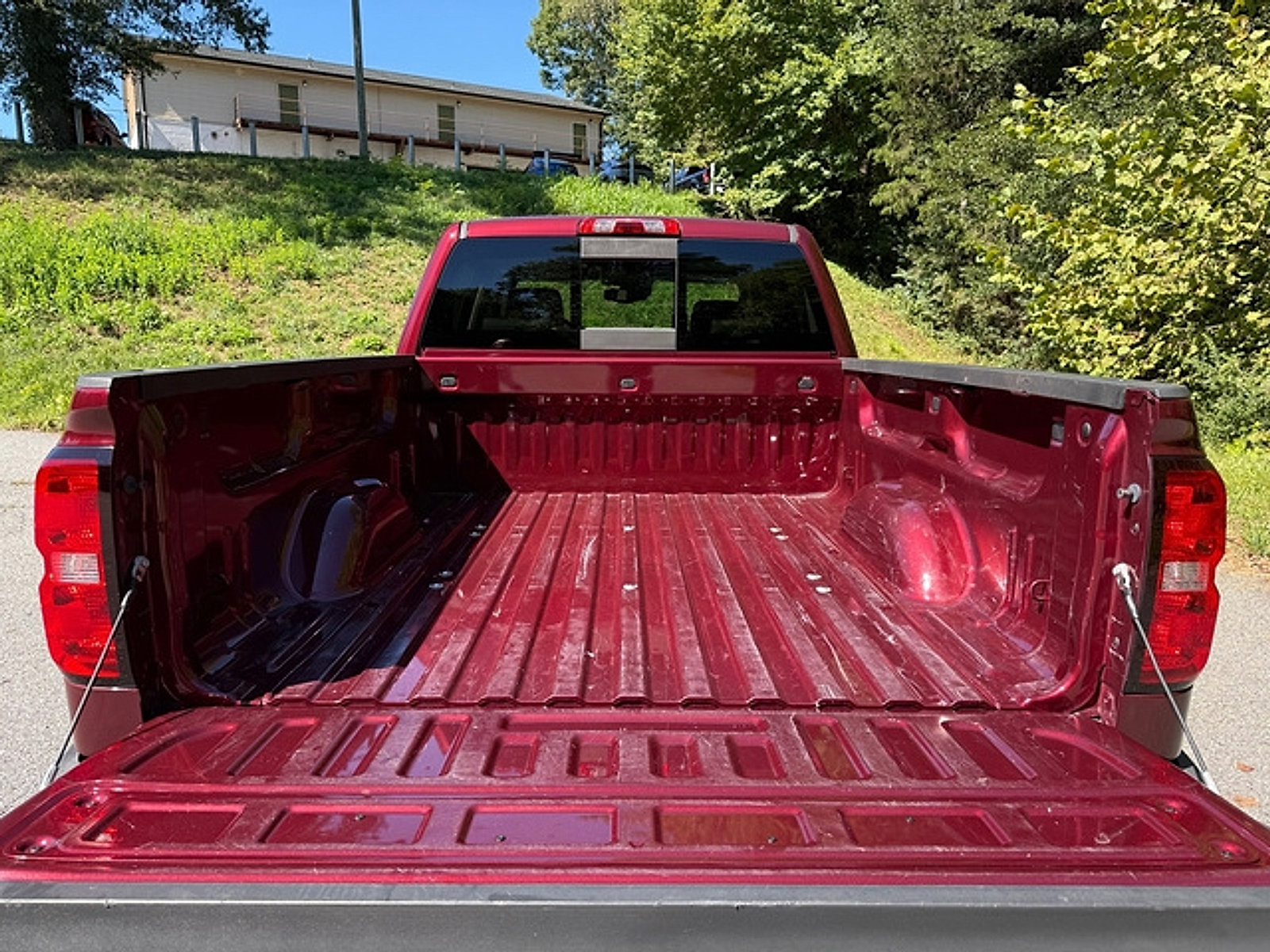 Used 2016 Chevrolet Silverado 2500 LTZ w/ Duramax Plus Package AWD/4WD image 8