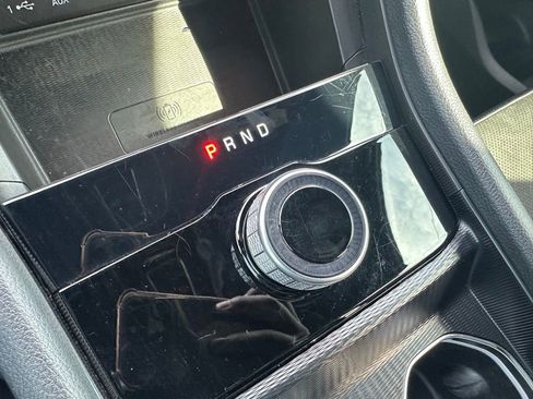 Used 2024 Jeep Grand Cherokee L Altitude image 19