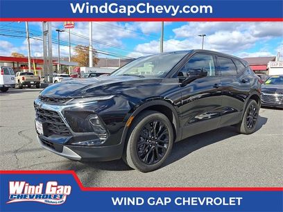 Certified 2023 Chevrolet Blazer LT w/ LPO, Black Sport Package
