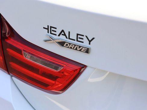 Used 2015 BMW 428i xDrive Convertible AWD/4WD image 9