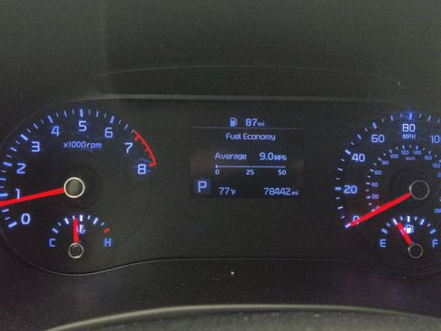 Used 2021 Kia Soul LX FWD image 23