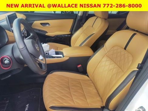 Used 2023 Nissan Sentra SV w/ SV Premium Package image 4