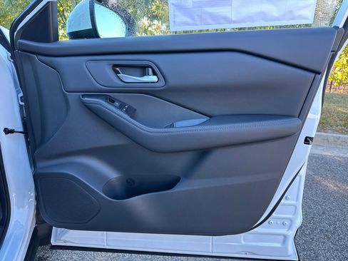 New 2026 Nissan Rogue SV image 14