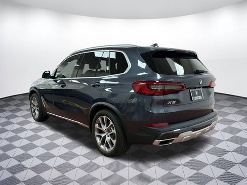 Used 2019 BMW X5 xDrive40i w/ Premium Package 2 AWD/4WD image 3
