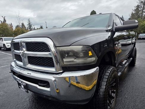 Used 2017 RAM 2500 Tradesman w/ Chrome Appearance Group image 5