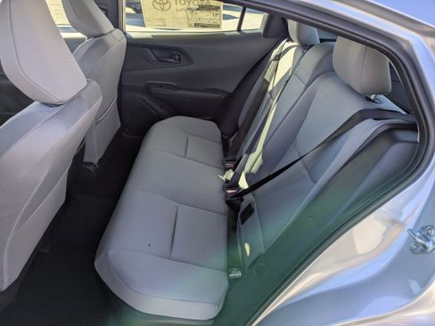 New 2026 Toyota Prius LE image 12