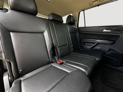 Used 2021 Volkswagen Atlas SE w/ Towing Package AWD/4WD image 24
