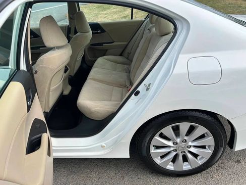 Used 2013 Honda Accord EX image 11