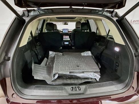 Used 2023 Lincoln Aviator Reserve w/ Equipment Group 201A AWD/4WD image 28