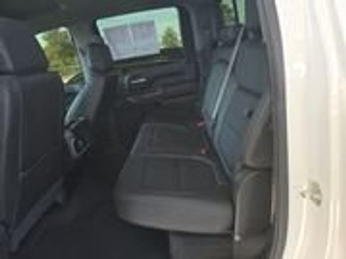 Used 2021 Chevrolet Silverado 2500 LTZ image 12