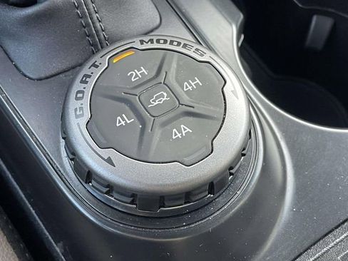 Certified 2024 Ford Bronco Wildtrak AWD/4WD image 27