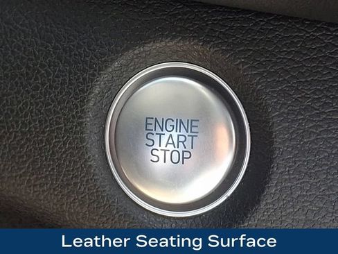 Used 2020 Hyundai Santa Fe Limited AWD/4WD image 18